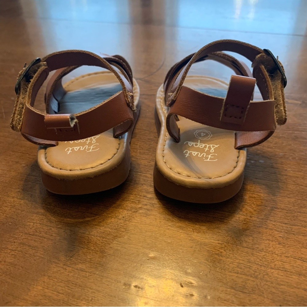 First Steps braided sandals - Picture 4 of 5